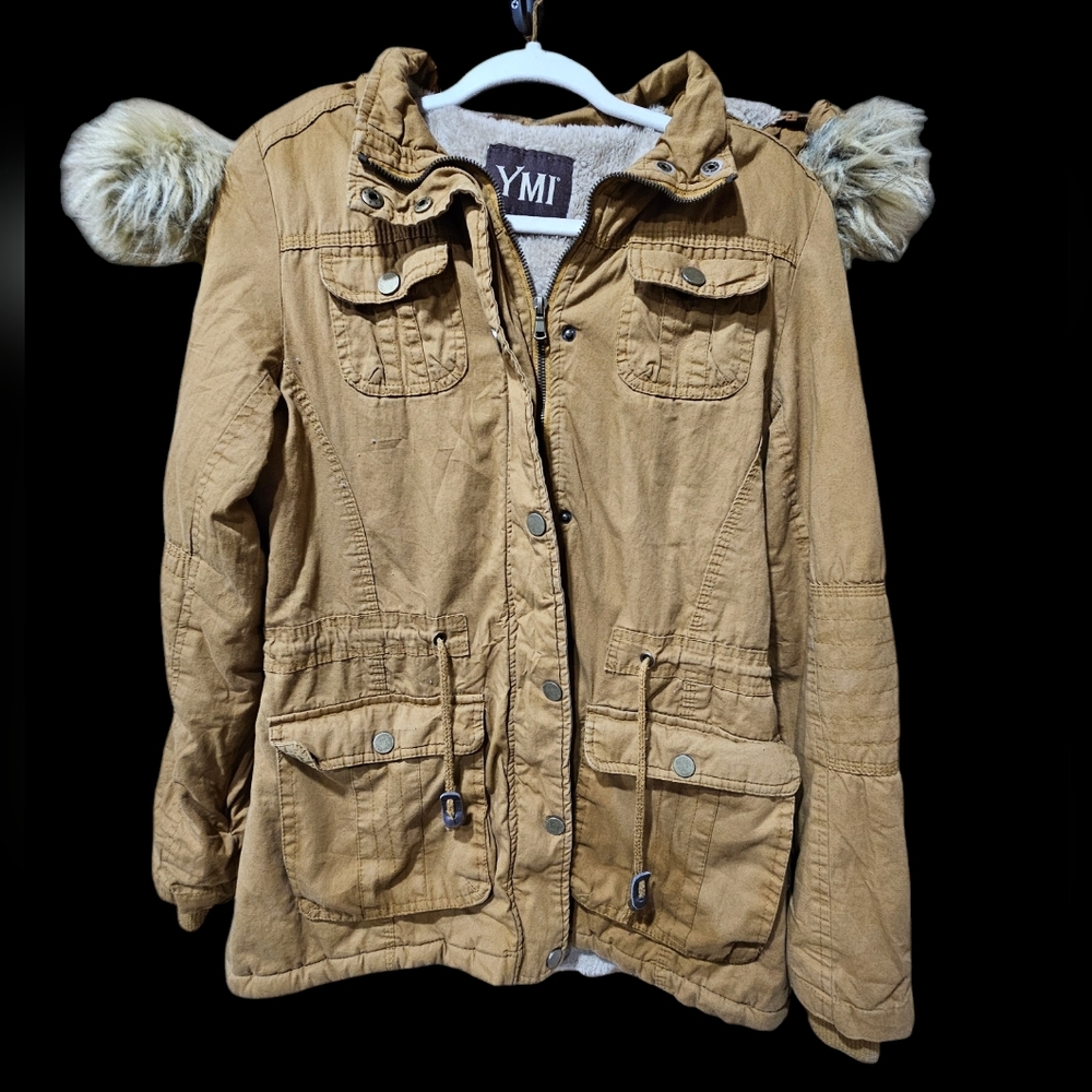 YMI Women's Tan Jacket with Faux Fur Trim Size Extra‎ Large